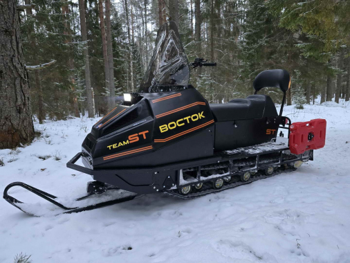 Снегоход Восток с двигателем Loncin
